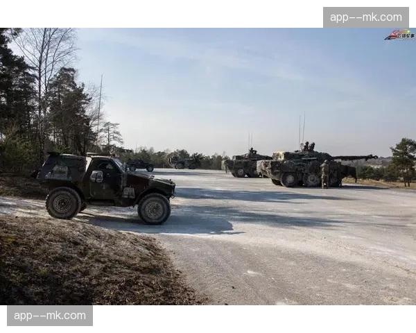 日本旅欧军团战术适配性：高位逼抢与快速转换的亚洲技术流